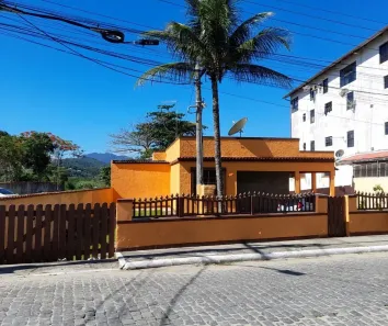 Casa com 5 Quartos à venda, 230m² no Gravatá, Saquarema