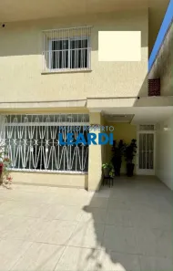 Sobrado com 4 Quartos para alugar, 138m² no Vila Pompéia, São Paulo