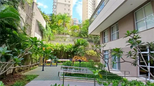 Apartamento com 3 Quartos à venda, 188m² no Jardim Fonte do Morumbi, São Paulo
