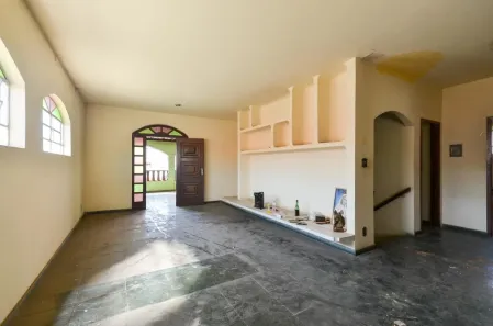 Casa com 4 Quartos à venda, 360m² no Santa Inês, Belo Horizonte