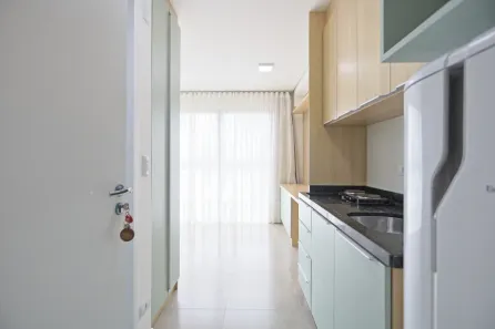 Apartamento com 1 Quarto para alugar, 21m² no Cajuru, Curitiba