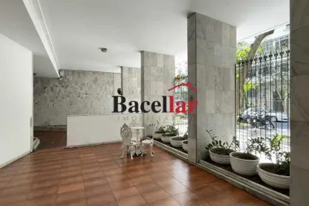 Apartamento com 2 Quartos à venda, 70m² no Copacabana, Rio de Janeiro
