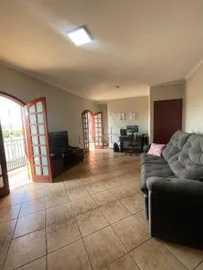 Sobrado com 3 Quartos à venda, 170m² no Vila Roma, Salto