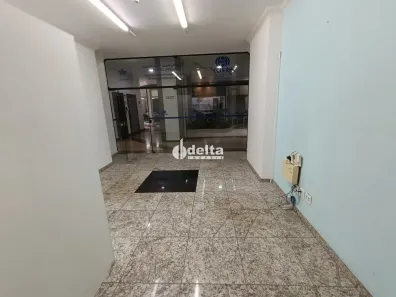 Ponto Comercial para alugar, 40m² no Centro, Uberlândia