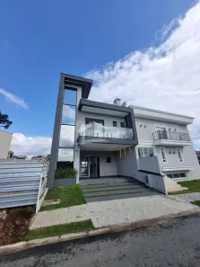 Sobrado com 3 Quartos à venda, 231m² no Costeira, São José dos Pinhais