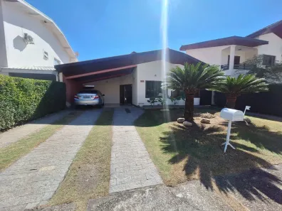 Casa de Condomínio com 3 Quartos à venda, 240m² no Condomínio Village Taubaté, Taubaté