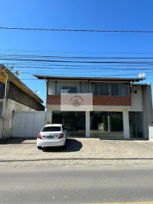 Sobrado com 4 Quartos à venda, 188m² no Paranaguamirim, Joinville