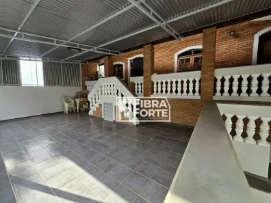 Casa com 3 Quartos à venda, 161m² no Vila Georgina, Campinas