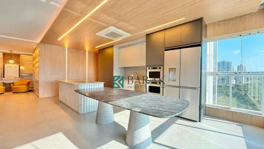Apartamento com 3 Quartos à venda, 179m² no Zona 03, Maringá