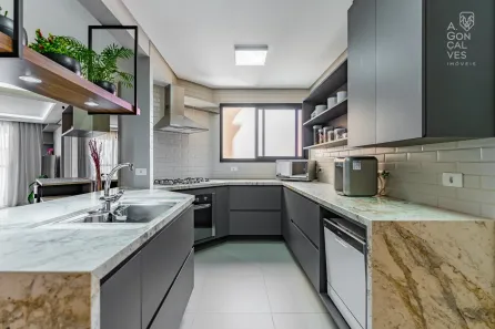 Apartamento com 2 Quartos à venda, 100m² no Vila Izabel, Curitiba