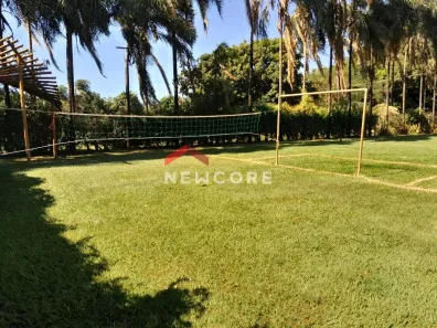 Fazenda/Sítio com 3 Quartos à venda, 588m² no Jockey Camping, Uberlândia