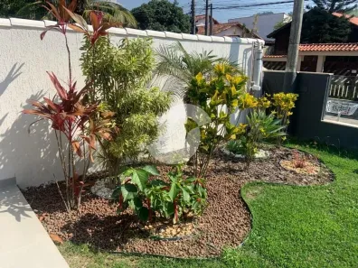Casa de Condomínio com 3 Quartos à venda, 190m² no Ponta Grossa, Maricá