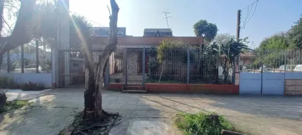 Casa com 3 Quartos para alugar, 79m² no Jardim Sabará, Porto Alegre