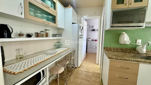 Apartamento com 2 Quartos à venda, 42m² no Praia Comprida, São José