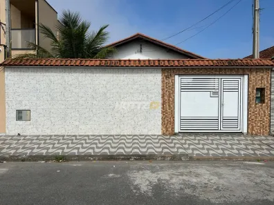 Casa com 2 Quartos para alugar, 100m² no Maracanã, Praia Grande