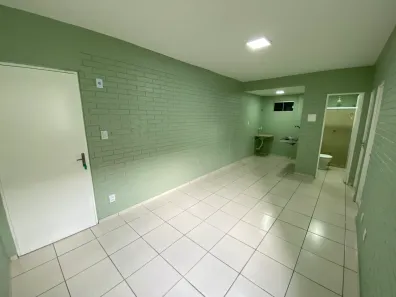 Apartamento com 2 Quartos para alugar, 51m² no Coqueiro, Ananindeua