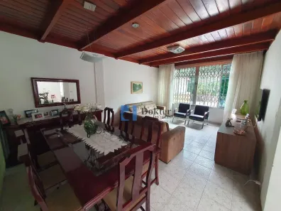 Imóvel Comercial com 3 Quartos para alugar, 250m² no Jardim Mariliza, São Paulo