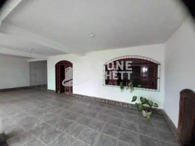 Casa com 7 Quartos à venda, 300m² no Araçás, Vila Velha