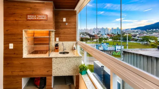 Apartamento com 2 Quartos à venda, 82m² no Itacorubi, Florianópolis