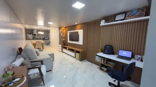 Casa de Condomínio com 3 Quartos à venda, 110m² no Fazenda São Domingos, Goiânia