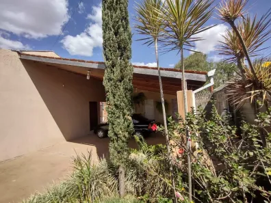 Fazenda/Sítio com 3 Quartos à venda, 1000m² no Recreio Campo Belo, Franca