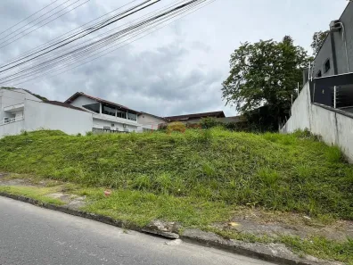Lote/Terreno à venda, 366m² no Floresta, Joinville