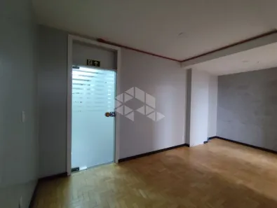 Ponto Comercial para alugar, 51m² no Centro, Santa Maria