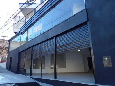 Ponto Comercial para alugar, 300m² no Sagrada Família, Belo Horizonte
