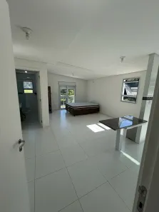 Apartamento com 1 Quarto para alugar, 18m² no Chácara Eliana, Cotia