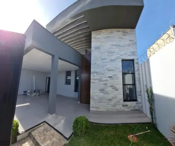 Casa com 3 Quartos à venda, 159m² no Aclimação, Uberlândia
