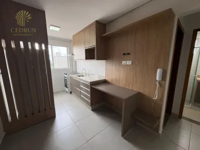 Apartamento com 1 Quarto para alugar, 28m² no Zona 08, Maringá