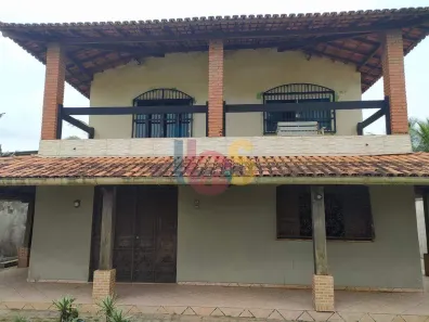 Casa com 4 Quartos à venda, 270m² no São Domingos, Ilhéus