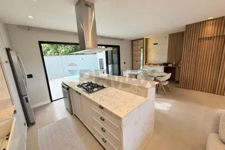 Casa com 3 Quartos à venda, 160m² no Areias, Camboriú