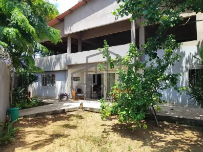 Casa com 3 Quartos à venda, 240m² no Centro de Vila Velha, Vila Velha