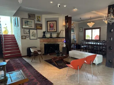 Casa com 4 Quartos à venda, 407m² no Agronômica, Florianópolis