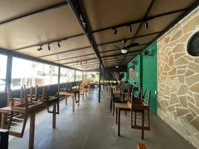 Ponto Comercial para alugar, 100m² no Várzea, Teresópolis