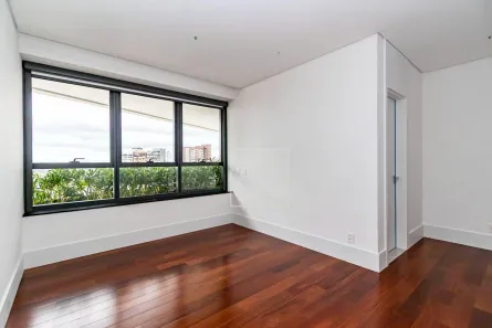 Apartamento com 3 Quartos à venda, 324m² no Água Verde, Curitiba