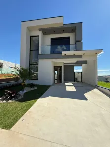 Casa de Condomínio com 3 Quartos à venda, 176m² no Porteira Preta, Mogi das Cruzes