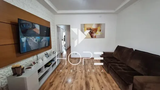 Casa com 3 Quartos à venda, 140m² no Vila Larsen 1, Londrina