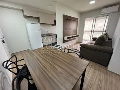 Apartamento com 3 Quartos para alugar, 64m² no Aurora, Londrina