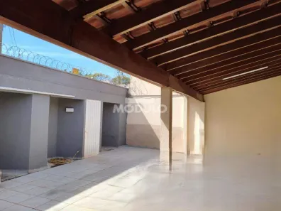 Casa com 4 Quartos à venda, 140m² no Custódio Pereira, Uberlândia