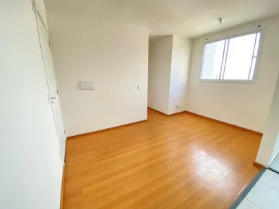Apartamento com 2 Quartos para alugar, 42m² no Parque Maria Helena, São Paulo