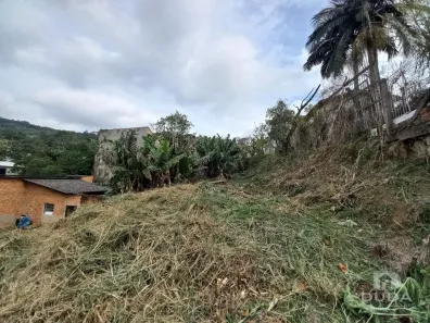 Lote/Terreno à venda, 360m² no Archimedes Naspolini, Criciúma