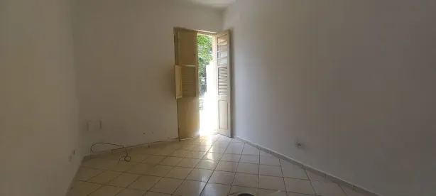Apartamento com 2 Quartos para alugar, 70m² no Centro, Taubaté