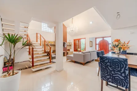 Casa com 3 Quartos à venda, 294m² no Serraria, Porto Alegre