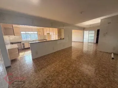 Casa com 4 Quartos para alugar, 150m² no Vila Bancária, São Paulo