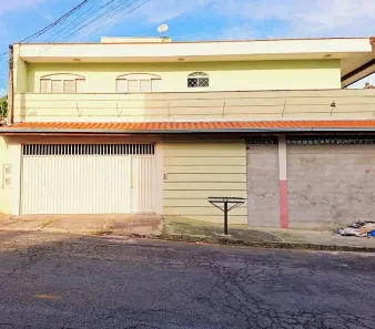 Casa com 4 Quartos para alugar, 241m² no Jardim Glória, Limeira