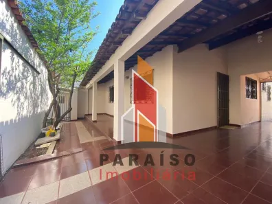 Casa com 3 Quartos à venda, 170m² no Nossa Senhora Aparecida, Uberlândia