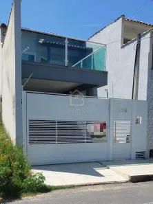 Casa com 2 Quartos à venda, 126m² no Roma, Volta Redonda