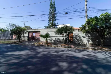 Casa com 5 Quartos à venda, 500m² no São Luiz, Belo Horizonte